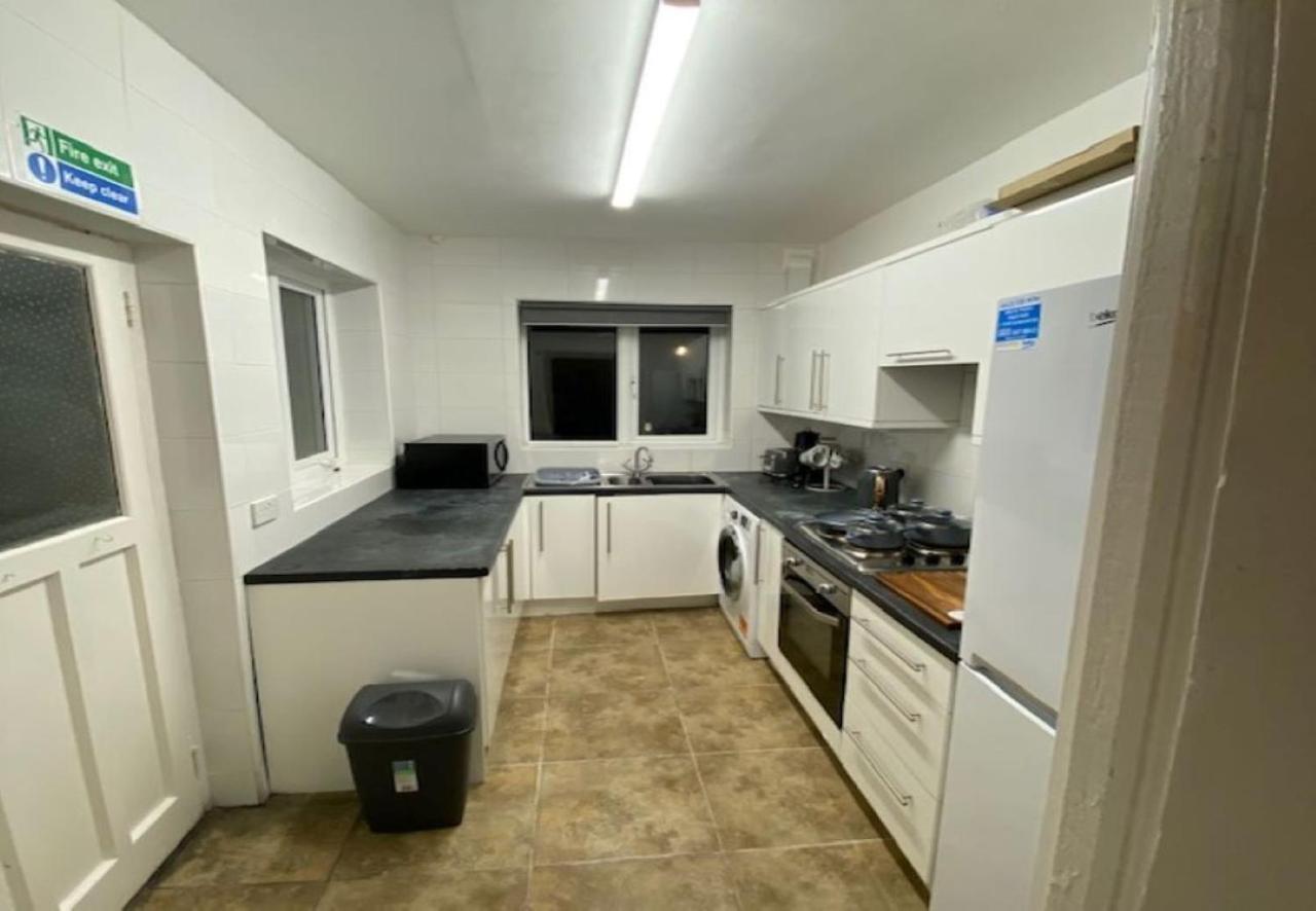 Ideal Abode Abbots 4 En-Suite Chester Luaran gambar