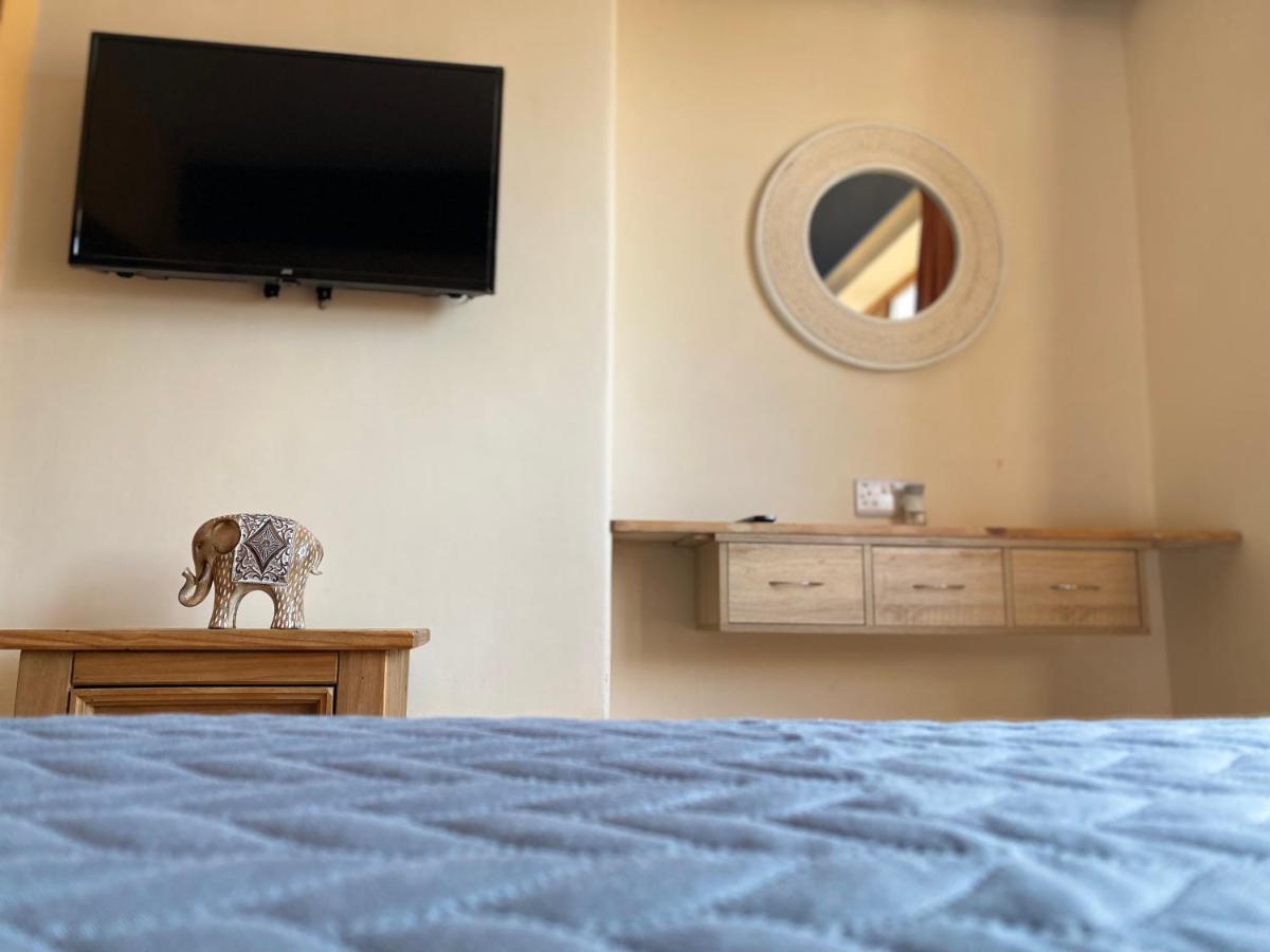 Ideal Abode Abbots 4 En-Suite Chester Luaran gambar